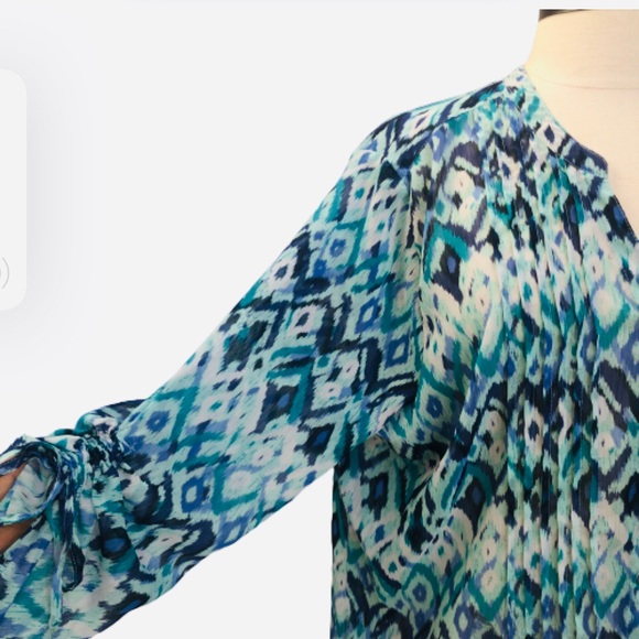 db est. 1962 sheer button down sheer tunic. - Picture 4 of 6